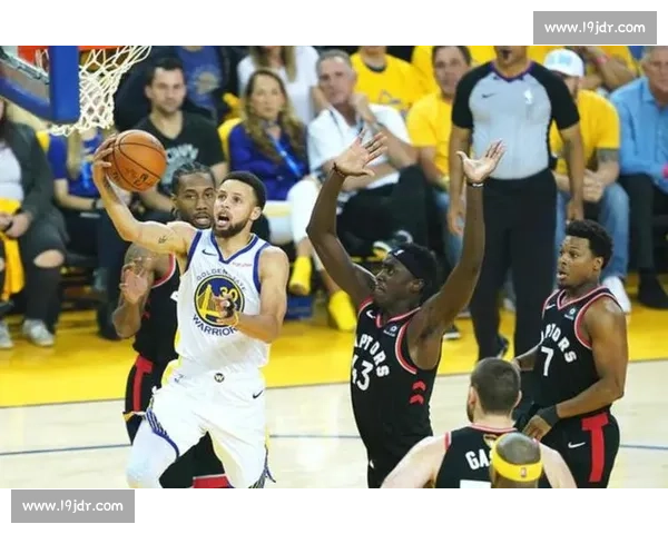 如何从战术策略和球员表现分析看懂体育比赛的胜负玄机 - 副本 (2)