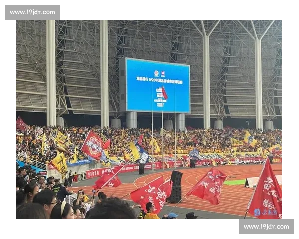 精彩对决持续升级 热血比赛再度引爆赛场气氛