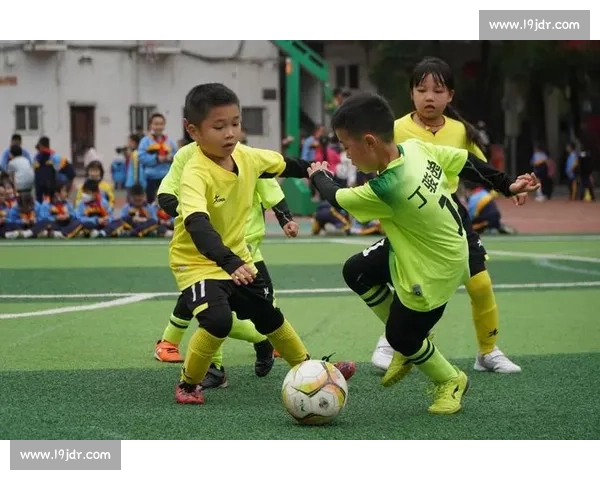 足球赛事入口全面指南助你畅享全球赛事精彩直播 - 副本 (2) - 副本